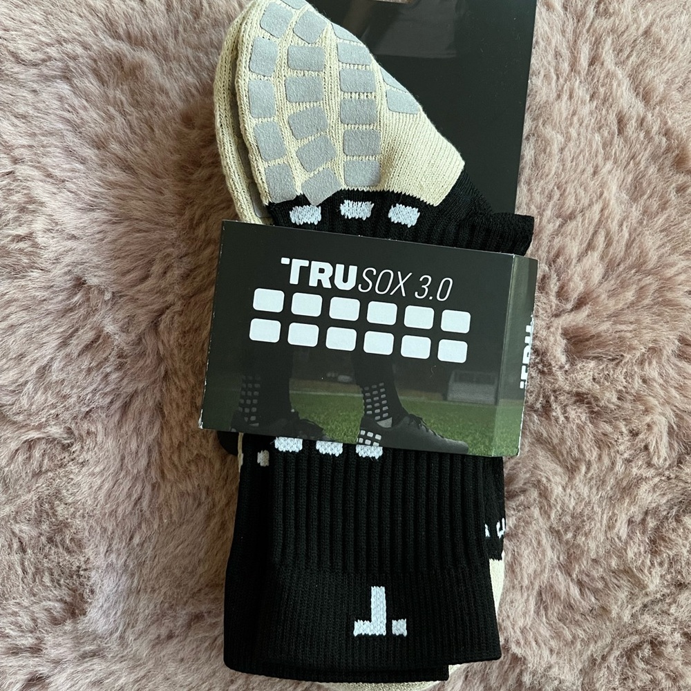NWT TRUSOX 3.0 Cushion Crew Socks